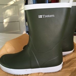 Green Tretorn rain boots 39 8.5